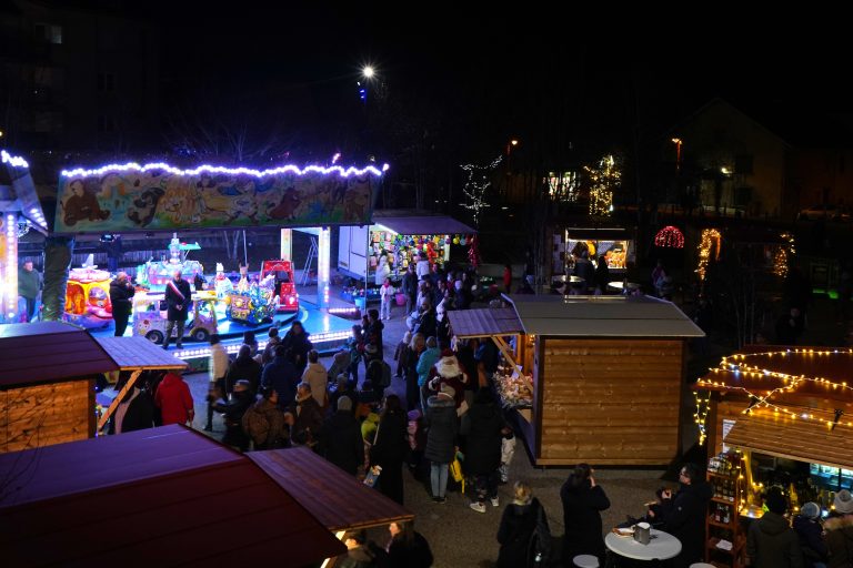 Photo générale du Marché de Noël vu du haut